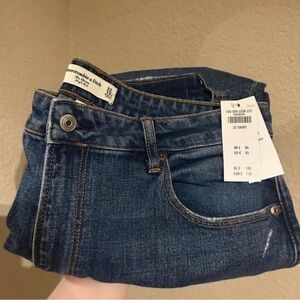 Abercrombie & Fitch Women's Dark Blue Skinny Jeans